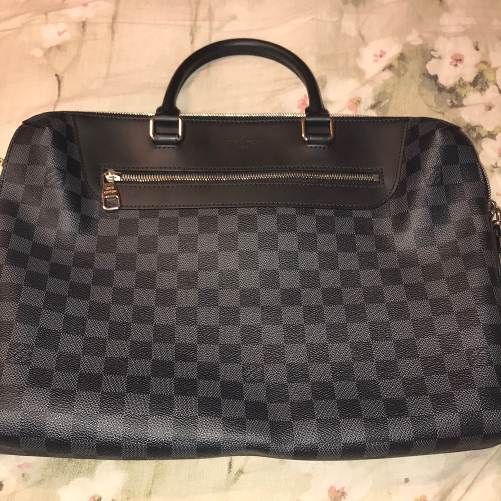 Authentic Louis Vuitton Porte Document Jour